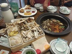 -菌乡缘·野生菌蒸汽鱼火锅(江边夜市店)