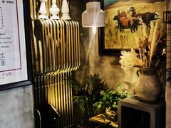 -HIGH FIVE哈福手工汉堡(桂林路店)