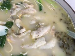 -明呈黄鱼面馆(斜土路店)