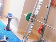 -跃动游泳健身俱乐部(新华传媒店)