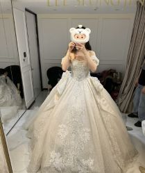 -GRACE KELLY婚纱与礼服(北京店)