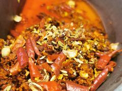 -热火朝天鲜切牛肉火锅(南强街巷店)