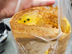 -正宗杂粮煎饼香软鸡蛋饼