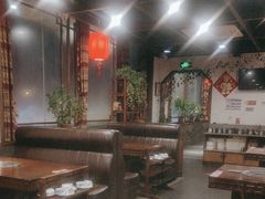-亿诣蝎府炸酱面羊蝎子火锅(酷车小镇店)