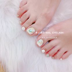 足部美甲-米小兔美甲美睫