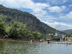 -芦茨金富饭庄·25年老字号·专做稻草鸡