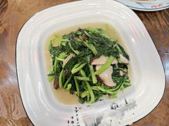 -缘来聚·徽菜名店(黄山宏村店)