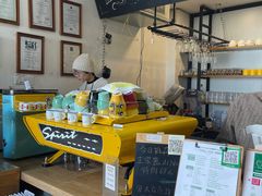 -唐咖精品咖啡(大理古城手冲店)