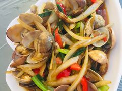 -覃记海鲜美食餐厅