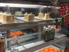 -奈雪的茶(亨特国际广场店)