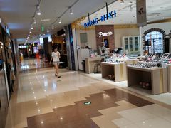 -家乐福(古北店)