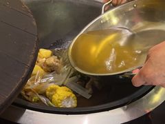 -人民公社铁锅炖·东北菜(卫国道店)