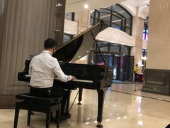 -汕尾巴黎半岛酒店