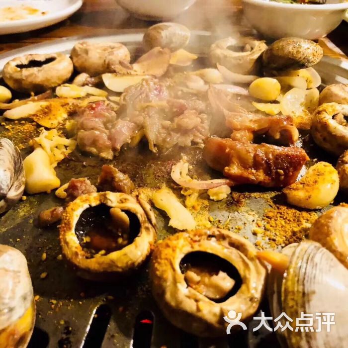 盆钵满东北地炉烤肉(珠江路店)图片 - 第8张