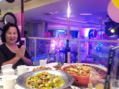 -巴特餐饮6加1音乐餐吧·新疆菜