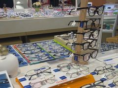 -标准眼镜·蔡司官方授权店(塘沽远洋未来汇店)