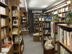 -晓风书屋(大学路店)
