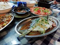 -钱大妈海鲜饭店(保利林语店)