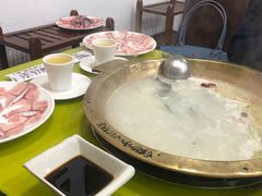 -颜氏双江清水鱼一养身火锅(磁器口店)
