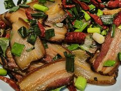 -唐师傅湘西名菜馆(武陵路店)