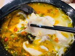 -苗乡米线(建军路店)