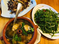 -小厨子私房菜·云南美食店