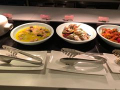 -上海滴水湖皇冠假日酒店