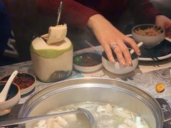-大头椰·海南椰子鸡火锅(思明万象城店)