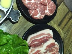 -哈哈碳都·牛肋条无限自助烤肉(台江万达店)