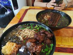 -小龙大肉面馆