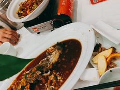 -饭怕鱼·黄焖鲟龙鱼(湖大店)