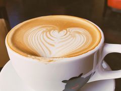 拿铁咖啡latte-BLAQ咖啡(骏豪店)