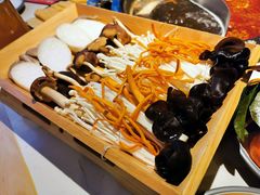 -井格重庆火锅(友谊路新业广场店)