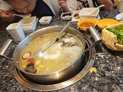 -一席地·本地鸡窝·杭帮鸡火锅(萧山银隆百货店)