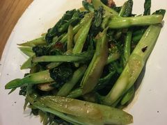 生炒广东菜心-潮粥荟·潮汕砂锅粥(朝阳大悦城店)
