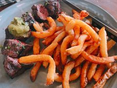 -ROAST coffee & eatery