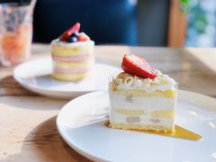 榴莲蛋糕-UPPER KITCHEN(延安路店)