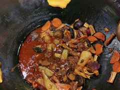 -缘福乡村铁锅炖民宿(八达岭店)