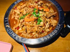 -胖哥俩肉蟹煲(万国店)