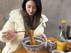 -沪西老弄堂面馆(定西路店)