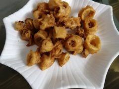 -黄记四更烤乳猪店