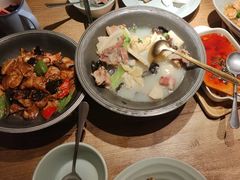 -蜜桃餐厅·伴山(湖滨商业街店)