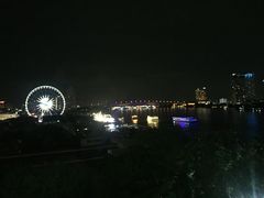 -曼谷湄南河畔华美达广场酒店