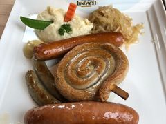 -LENBACH兰巴赫西餐啤酒坊(大连东港店)