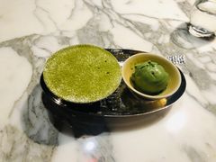 龙井提拉米苏配绿茶冰淇淋-湖滨28中餐厅·西湖宴·杭州君悦酒店