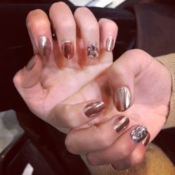 -AKIRA 安久日式美甲美睫