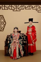 -雪中彩影婚纱摄影·微光艺术中心