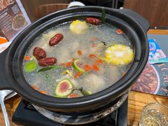 -鹏鹏虾庄·创新土鸡火锅(坪山高铁站店)