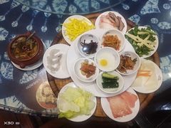 -桥香园云南过桥米线(金马碧鸡店)