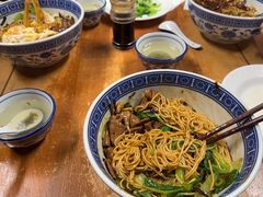 -沪西老弄堂面馆(定西路店)